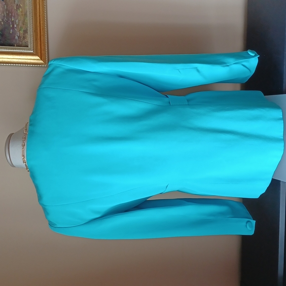 100% Pure Silk light blue suit size 6 - Picture 4 of 16